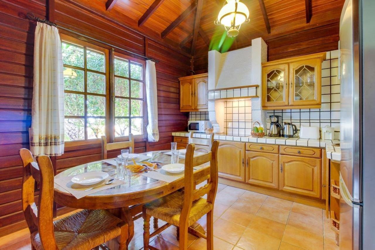 ארפו Villa Mimosa מראה חיצוני תמונה